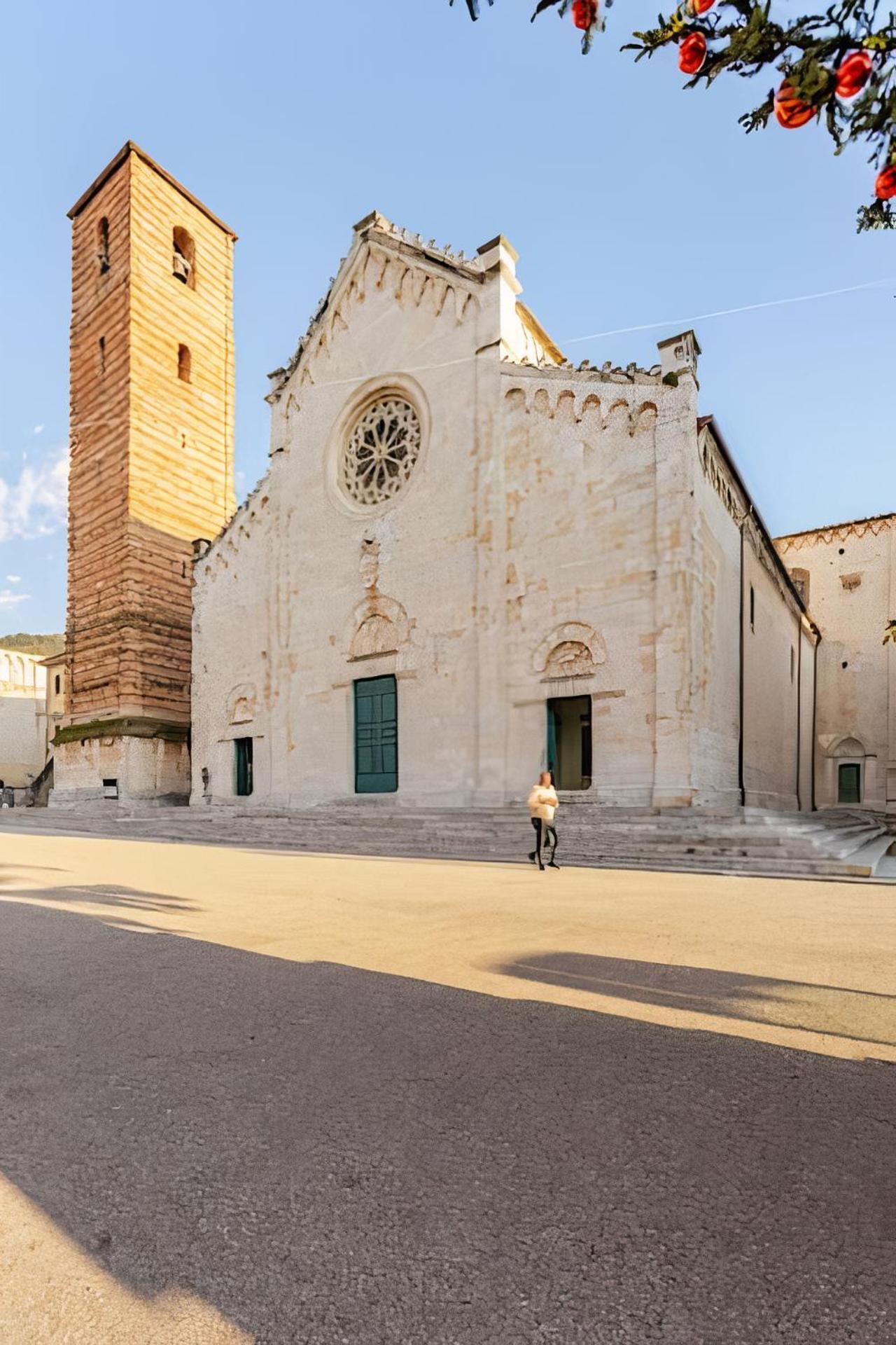 Appartamento A 150M Dal Duomo Pietrasanta Εξωτερικό φωτογραφία